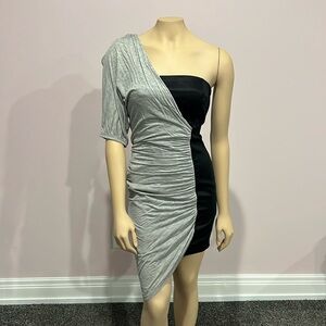 Never worn French Connection size 2 gray and black dress